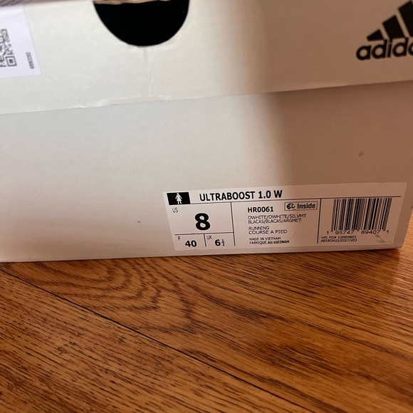 Adidas Ultraboost 1.0 - Picture 5 of 5